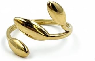 Elegant Leaf Design Ring