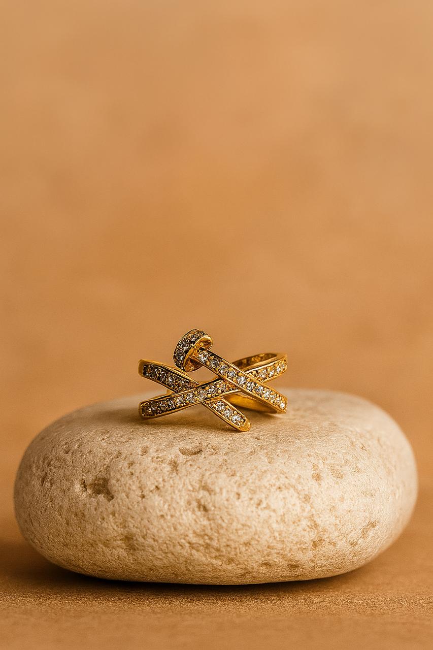 Elegant Crystal Ring