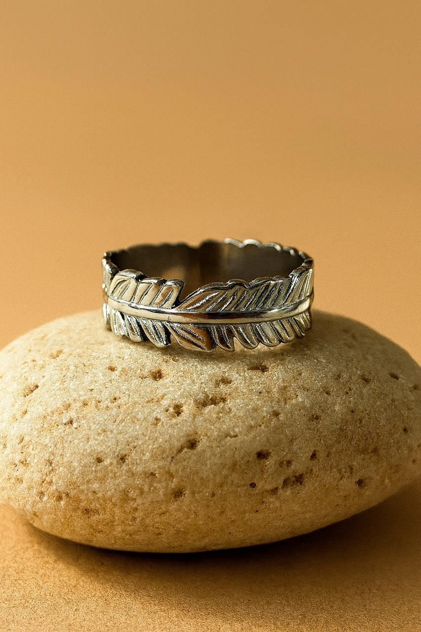 Elegant Feather Ring Stainless Steel