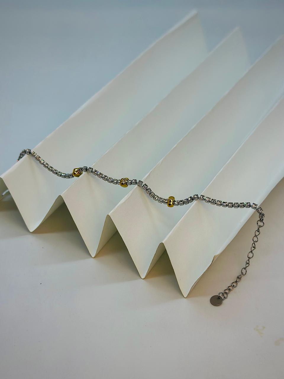 Elegant Bracelet with Unique Design