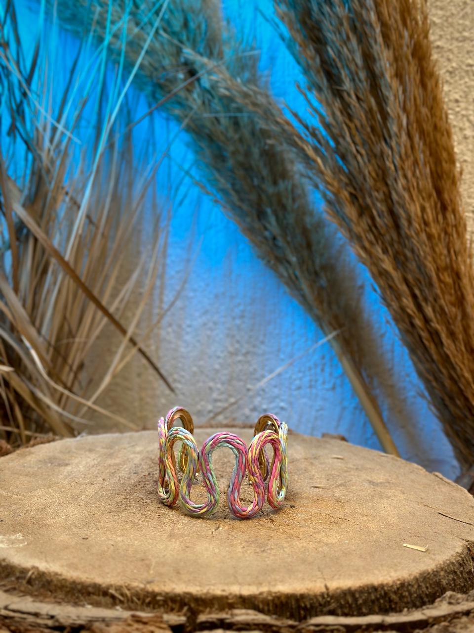 Multicolored Wave Design Bracelet