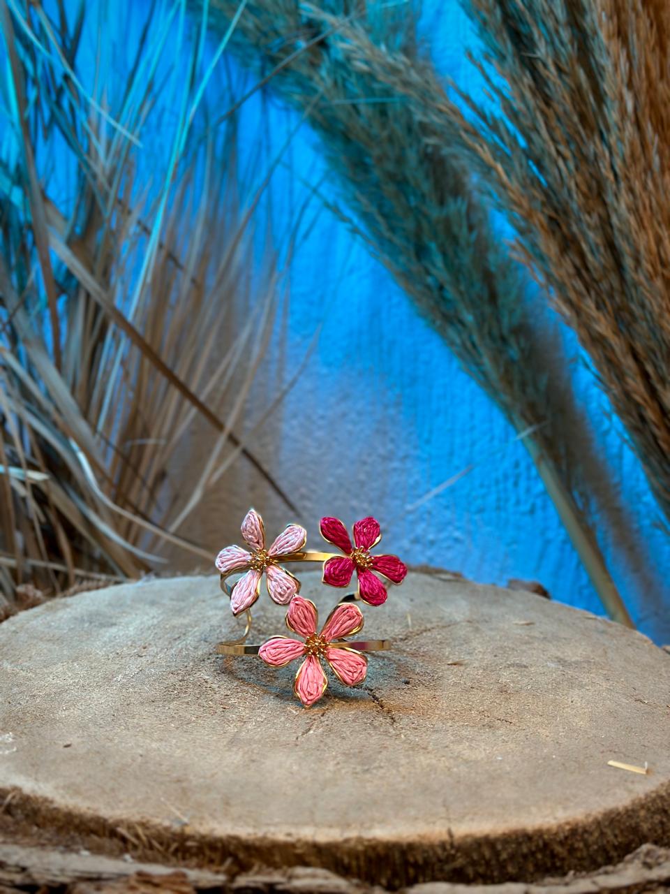 Elegant Flower Bracelet
