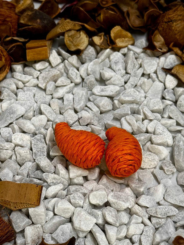 Chic Orange Women's Earrings - Modern Elegant Design