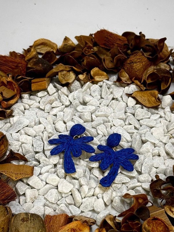 Chic Palm Tree Earrings - Elegant Women's Accessories