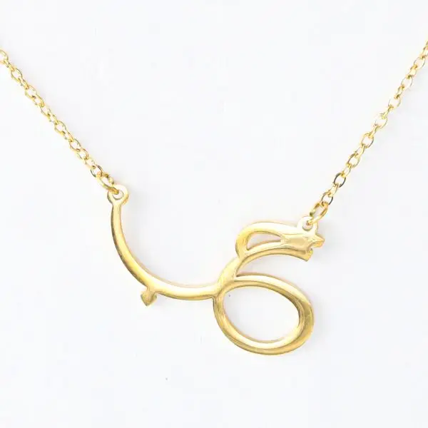 Elegant alphabet necklace - Image 2