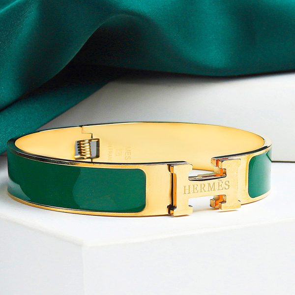 Elegant Metal "H" Bangle Bracelet