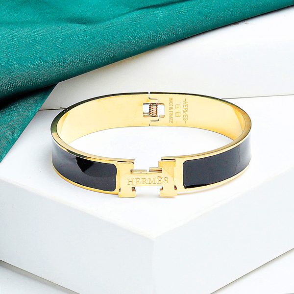 Elegant Metal "H" Bangle Bracelet - Image 4