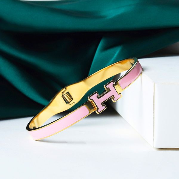 Elegant Metal "H" Bangle Bracelet