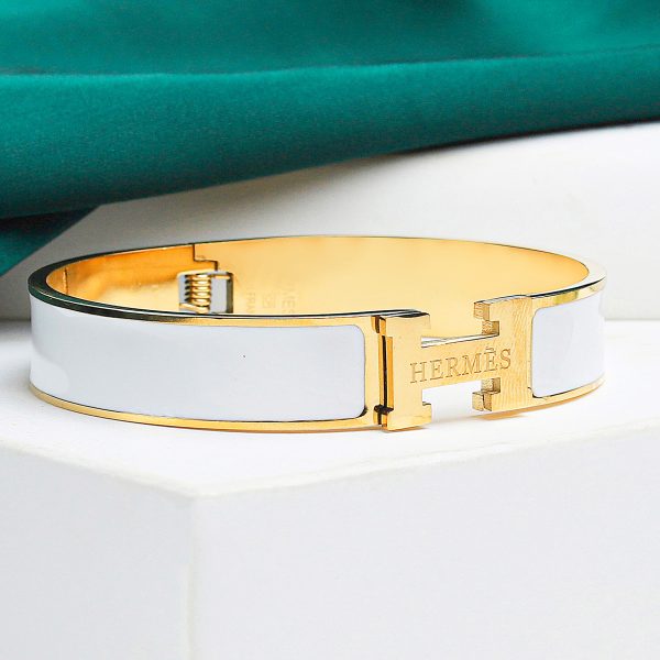 Elegant Metal "H" Bangle Bracelet - Image 3
