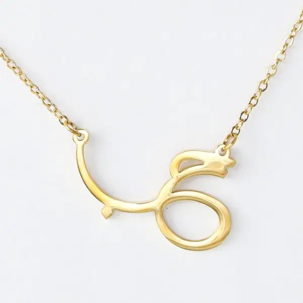 Elegant alphabet necklace - Image 3