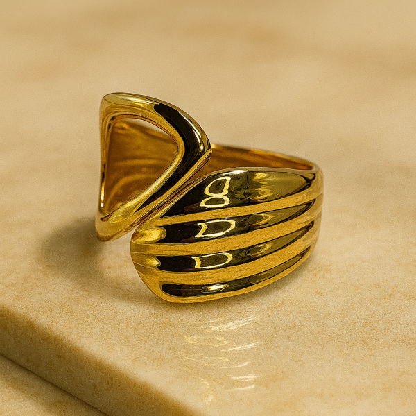 Golden Wrap Chunky Bangle