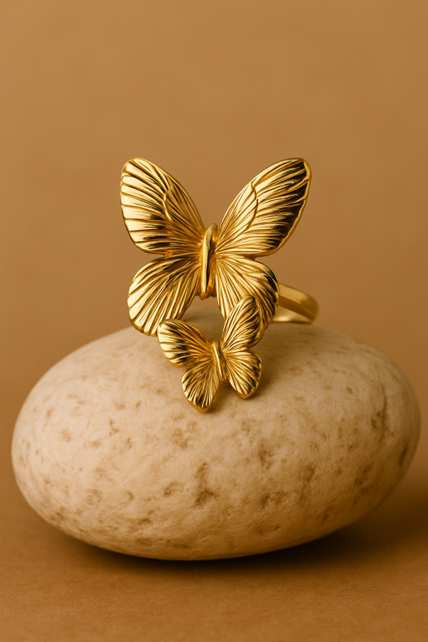 2 Butterflies Ring