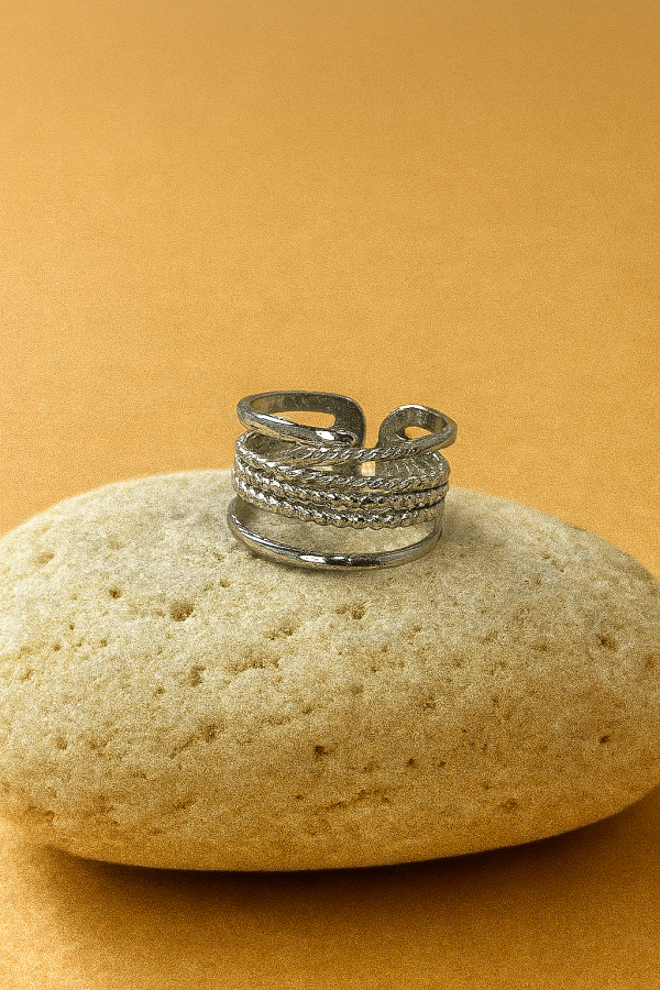Gleam Ring