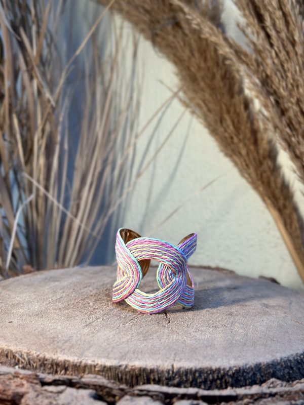 Tide Links Chunky Bangle - Image 2